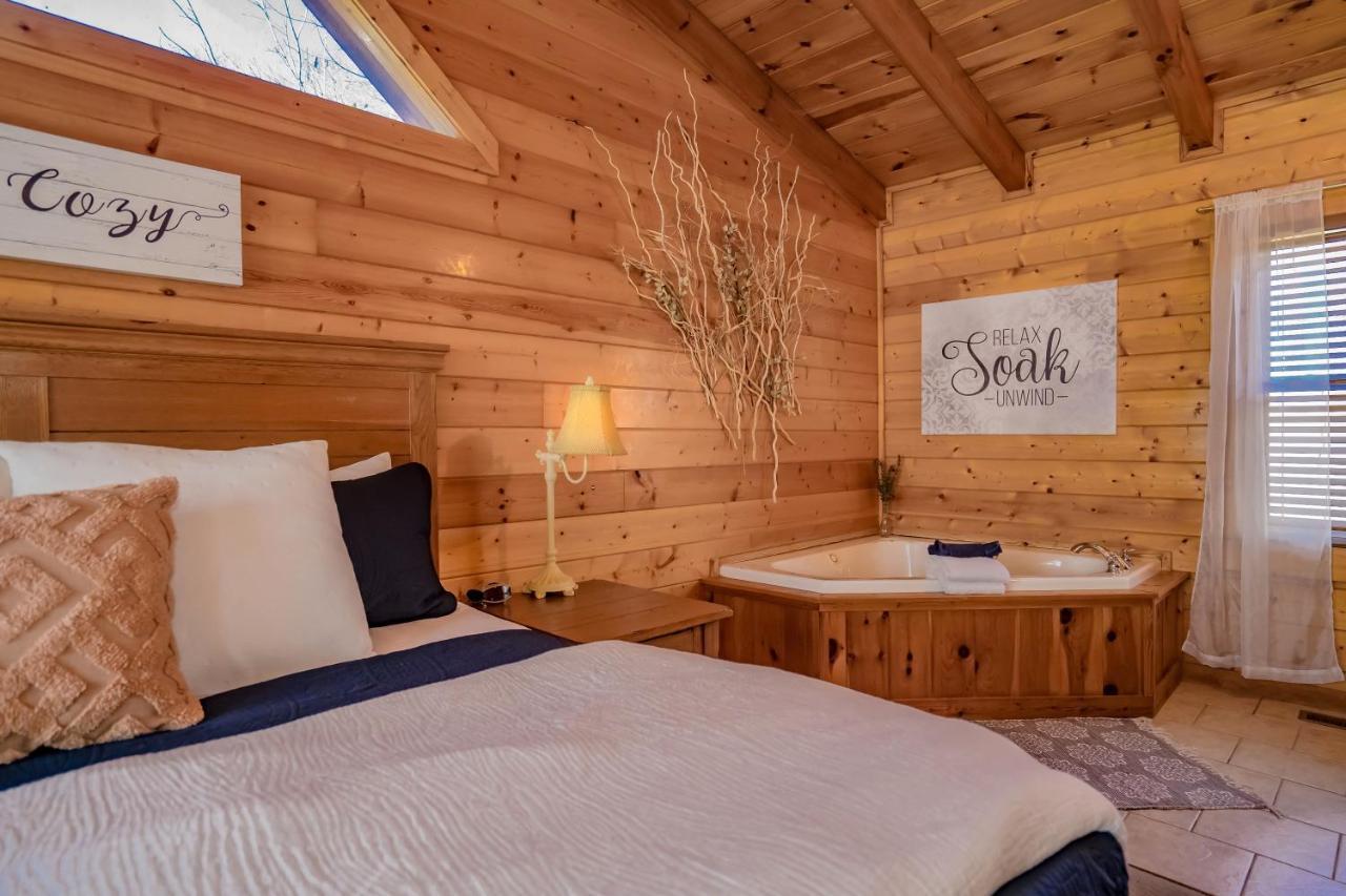 *Family Friendly Cabin Near Dollywood! พิเจนฟอร์จ ภายนอก รูปภาพ
